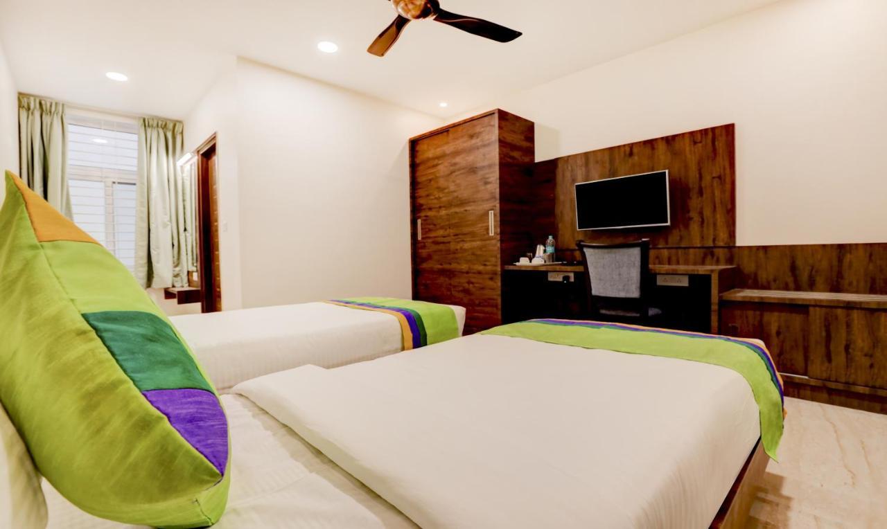 Treebo Trend Emora Hotel And Suites Brookfield Bangalore Exteriör bild